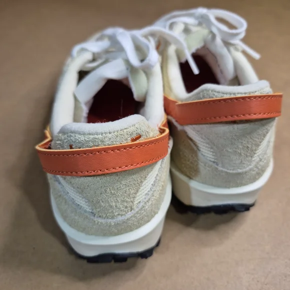 Nike Women's Sneakers in Cream and Orange - Picture 5 of 12